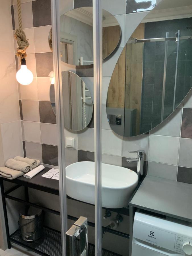 Riverside Apartment Self Check-In Klaipeda Ngoại thất bức ảnh