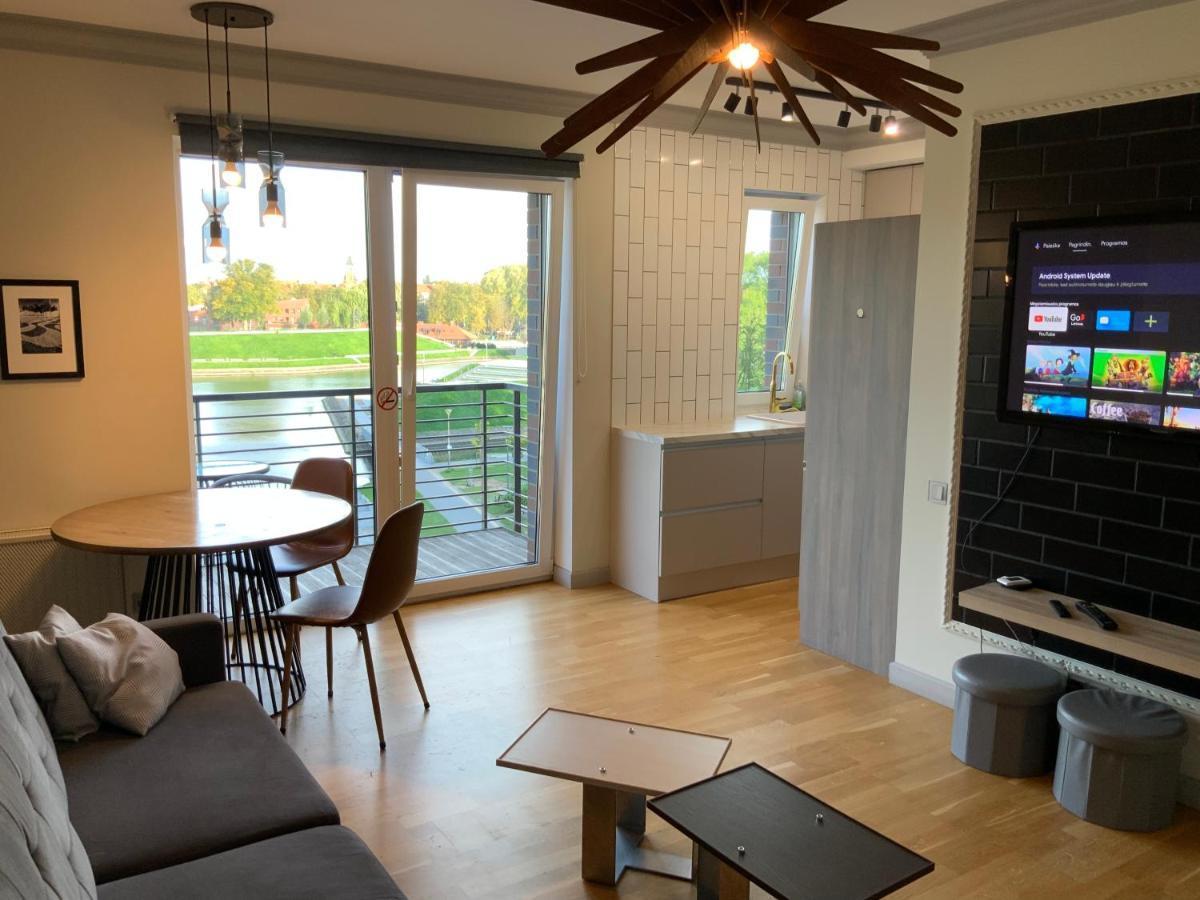 Riverside Apartment Self Check-In Klaipeda Ngoại thất bức ảnh