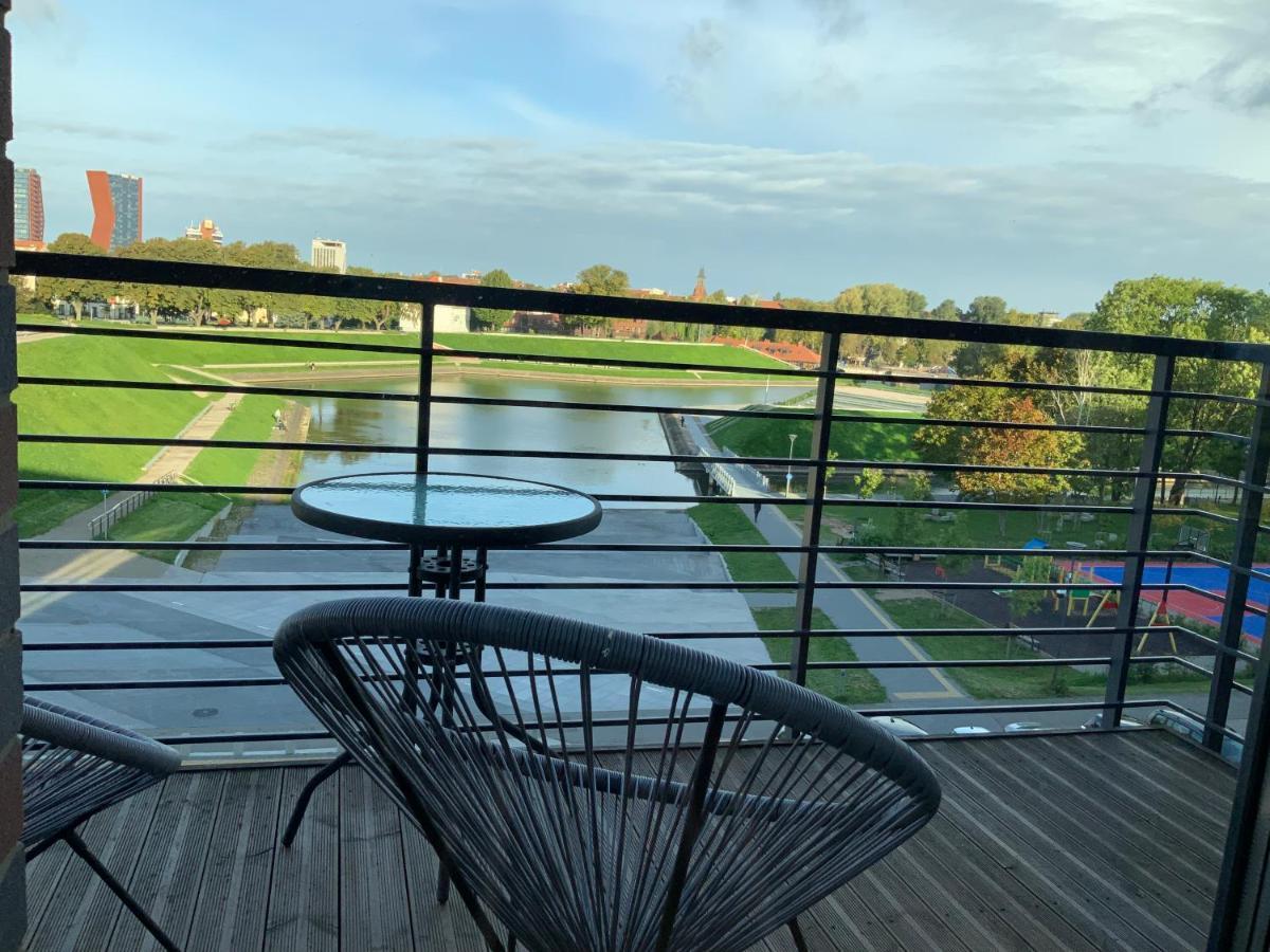 Riverside Apartment Self Check-In Klaipeda Ngoại thất bức ảnh